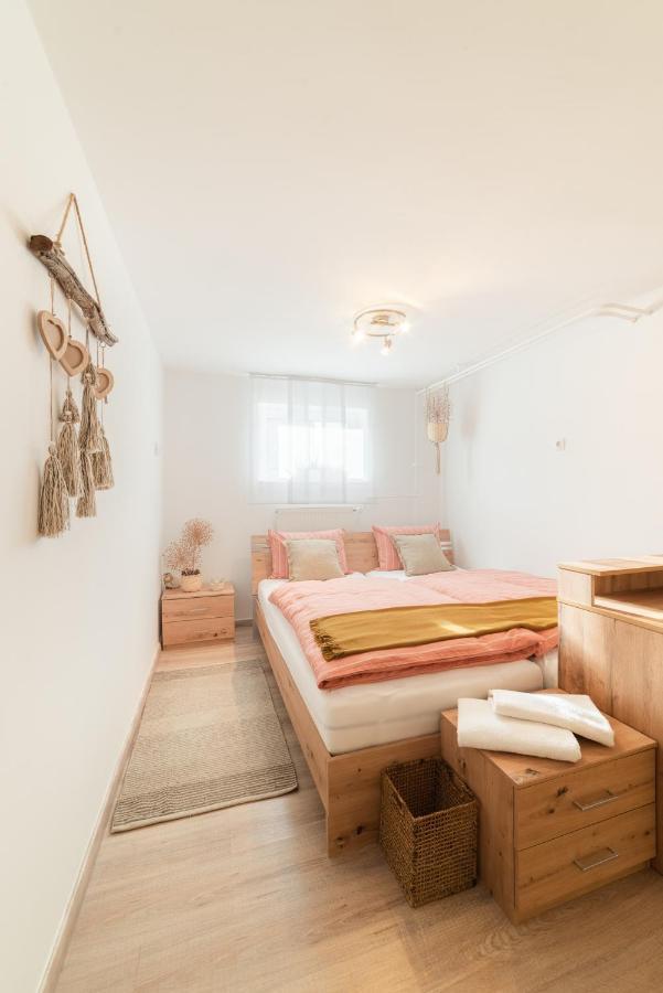 Bah Apartment Ljubljana Bagian luar foto